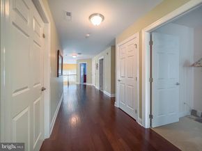 35 Elfreths Court, Newtown PA 18940