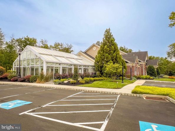 35 Elfreths Court, Newtown PA 18940