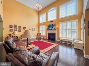 35 Elfreths Court, Newtown PA 18940