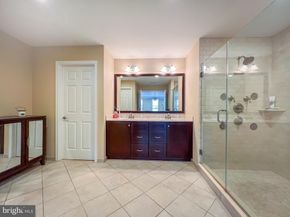 35 Elfreths Court, Newtown PA 18940