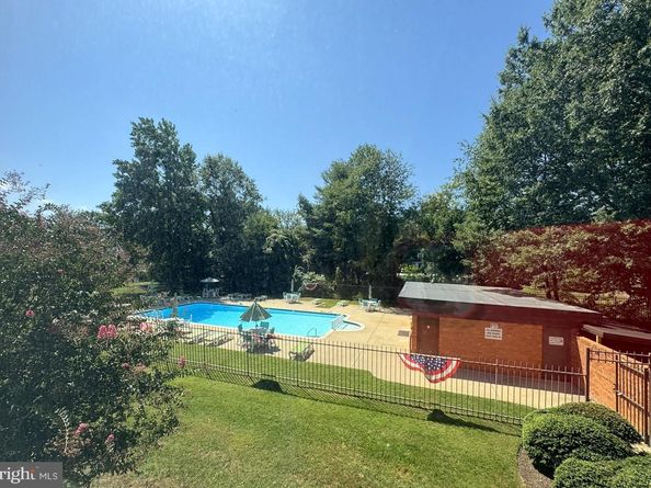 40 Old Lancaster Road 215, Merion Station PA 19066