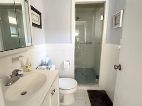 40 Old Lancaster Road 215, Merion Station PA 19066