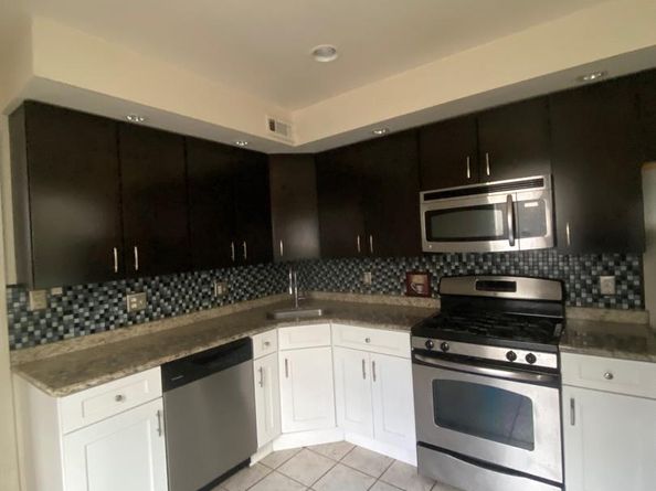 1830 Poplar Street, Philadelphia PA 19130