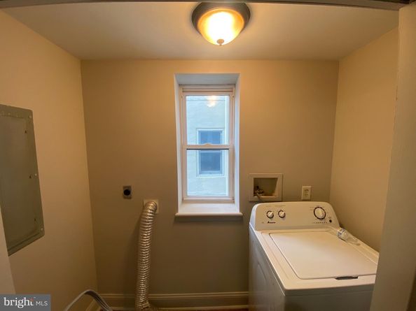 1830 Poplar Street, Philadelphia PA 19130