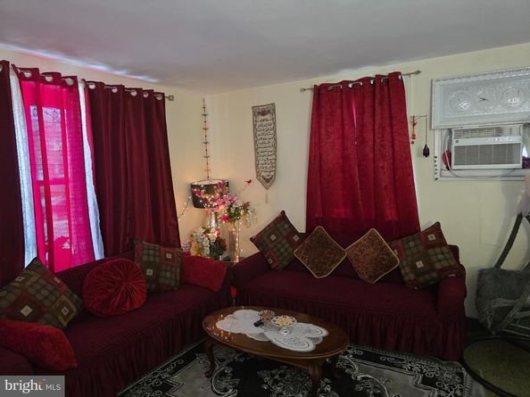 2711 Unruh Avenue, Philadelphia PA 19149