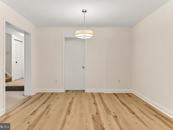 1681 S Hayes Street 1, Arlington VA 22202