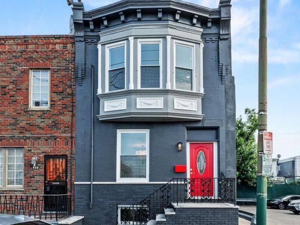 934 Snyder Avenue, Philadelphia PA 19148
