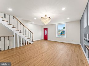 934 Snyder Avenue, Philadelphia PA 19148