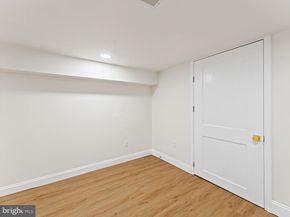 934 Snyder Avenue, Philadelphia PA 19148