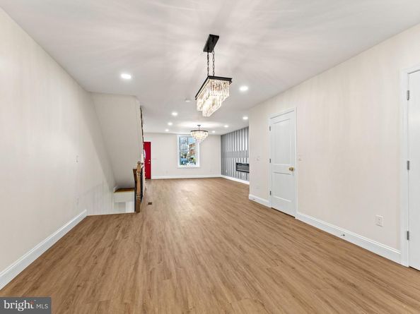 934 Snyder Avenue, Philadelphia PA 19148