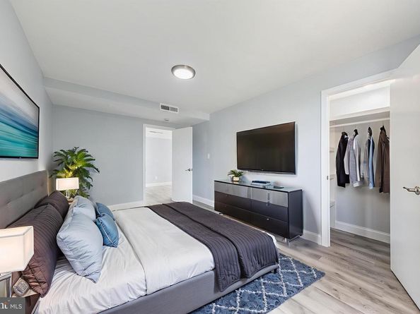 4600 Duke Street 432, Alexandria VA 22304