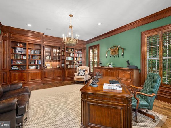 930 Douglass Drive, Mclean VA 22101