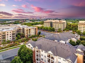 12945 Centre Park Circle 408, Herndon VA 20171