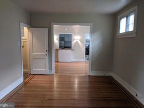 208 W Wayne Avenue, Wayne PA 19087
