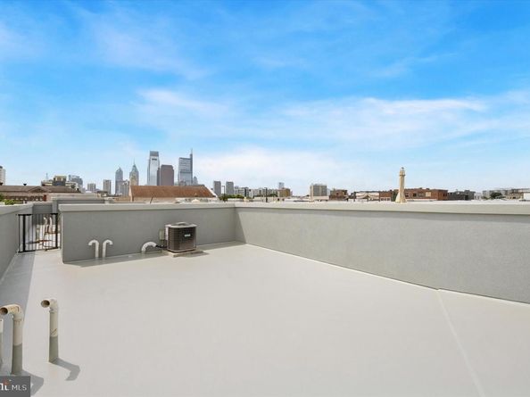 1527 Fairmount Avenue 2R, Philadelphia PA 19130