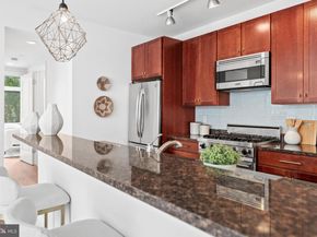 1654 Euclid Street NW 204, Washington DC 20009