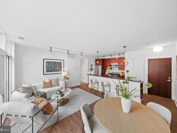 1654 Euclid Street NW 204, Washington DC 20009