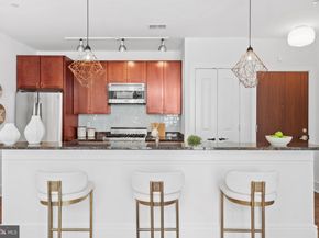1654 Euclid Street NW 204, Washington DC 20009