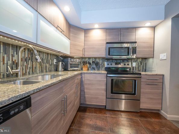 19 Rock Hill Road 1F, Bala Cynwyd PA 19004