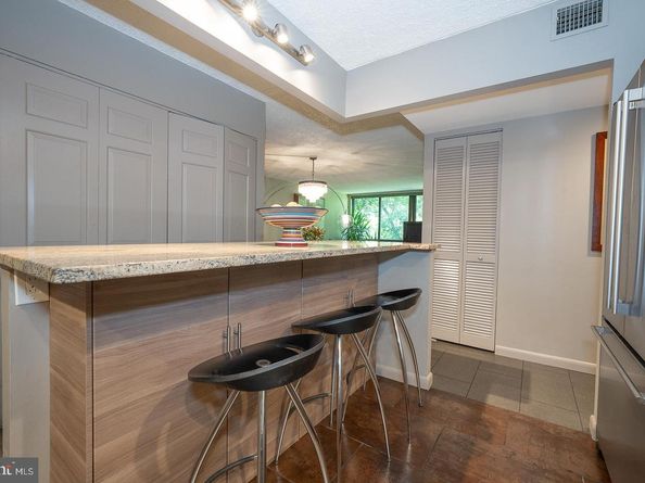 19 Rock Hill Road 1F, Bala Cynwyd PA 19004