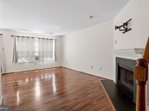 2904 Sterling Road 179, Yardley PA 19067