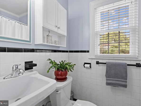 1415 S Edgewood Street 463, Arlington VA 22204