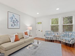 1415 S Edgewood Street 463, Arlington VA 22204