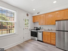 1415 S Edgewood Street 463, Arlington VA 22204