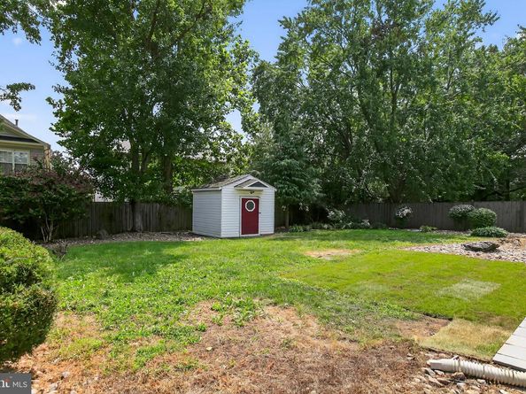 310 Missouri Avenue, Herndon VA 20170