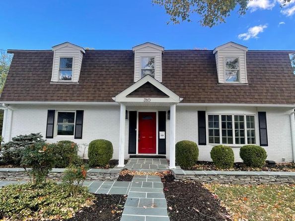 310 Missouri Avenue, Herndon VA 20170