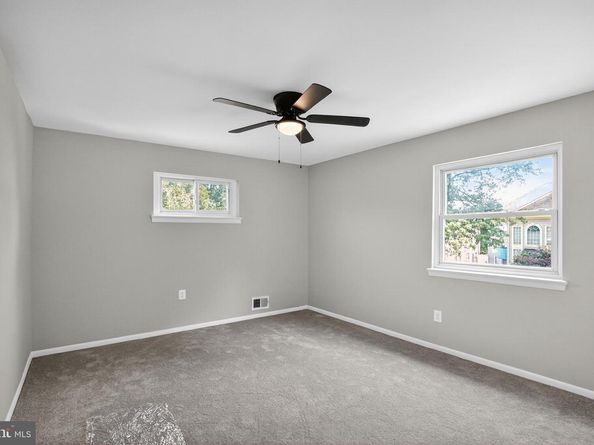 310 Missouri Avenue, Herndon VA 20170