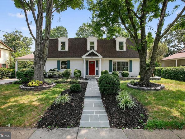 310 Missouri Avenue, Herndon VA 20170