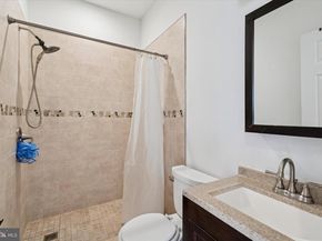 365 Lemonte Street, Philadelphia PA 19128