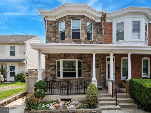 365 Lemonte Street, Philadelphia PA 19128
