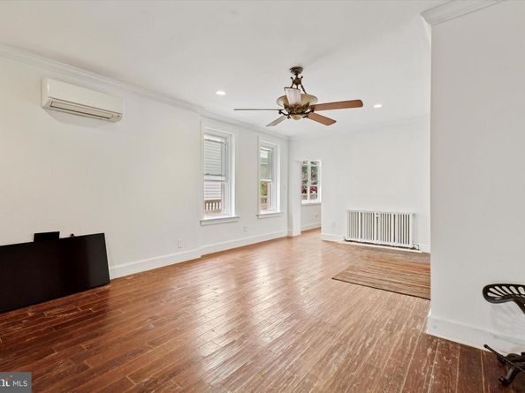 365 Lemonte Street, Philadelphia PA 19128