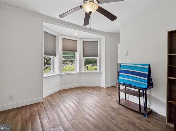 365 Lemonte Street, Philadelphia PA 19128
