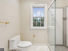 4893 35TH Road N, Arlington VA 22207