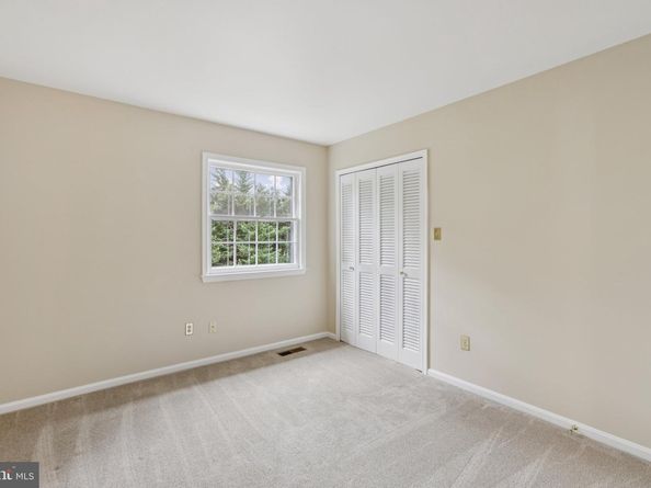 4893 35TH Road N, Arlington VA 22207