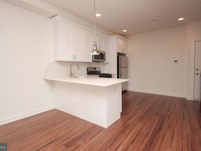 864 N 19TH Street, Philadelphia PA 19130