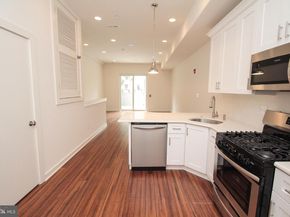 864 N 19TH Street, Philadelphia PA 19130