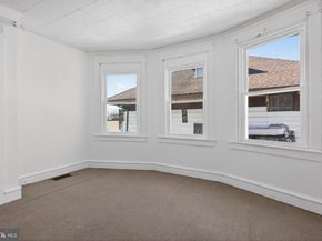 637 Chester Pike, Prospect Park PA 19076