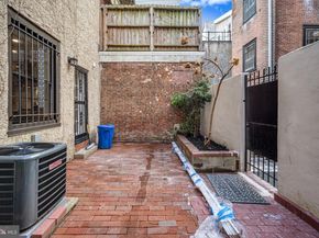 1629 Waverly Street, Philadelphia PA 19146