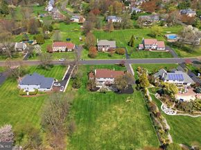 72 Bobbie Drive, Ivyland PA 18974
