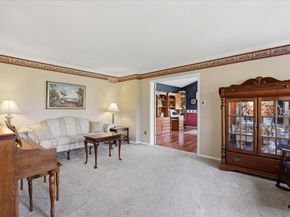 72 Bobbie Drive, Ivyland PA 18974