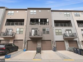 2338 Water Promenade Avenue 2F, Herndon VA 20171
