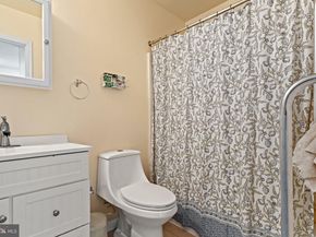 6671 Musgrave Street, Philadelphia PA 19119