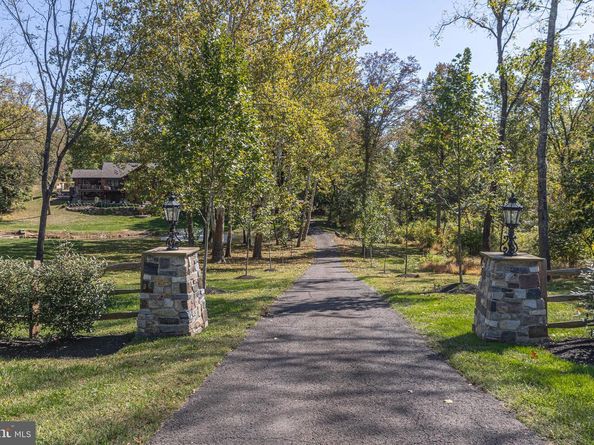 992 Worthington Mill Road, Newtown PA 18940