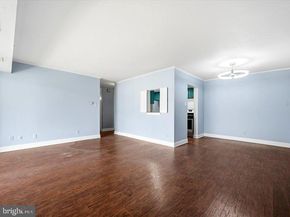 421 Drummers Lane 421, Wayne PA 19087