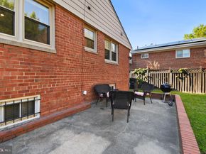 6617 13TH Place NW, Washington DC 20012