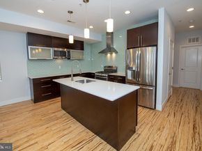 908 N 16TH Street 2, Philadelphia PA 19130
